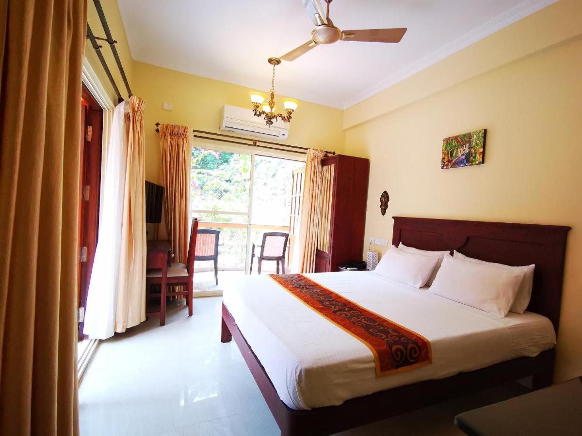 Resort Palmeiras Dourado Cansaulim Ngoại thất bức ảnh